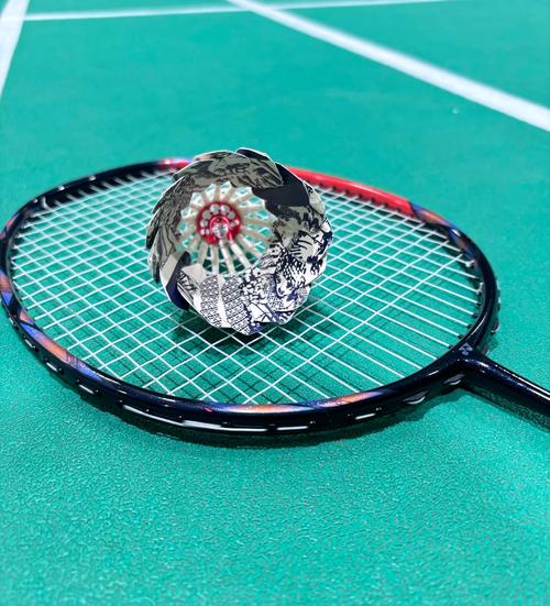 羽毛球世锦赛：日本名将被绝杀，石宇奇惊险翻盘，男单8强诞生4席