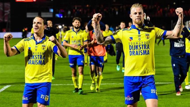 同时踏入C 同时踏入C